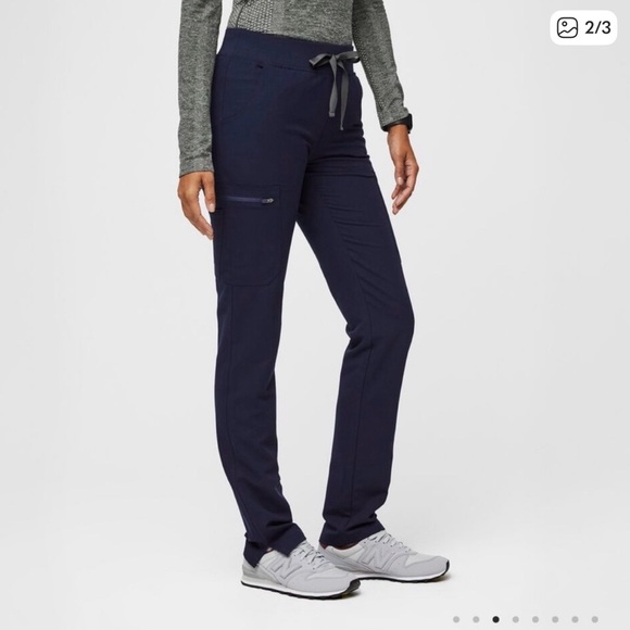 Figs Yola Skinny Navy Blue Scrub Pants - Picture 2 of 5